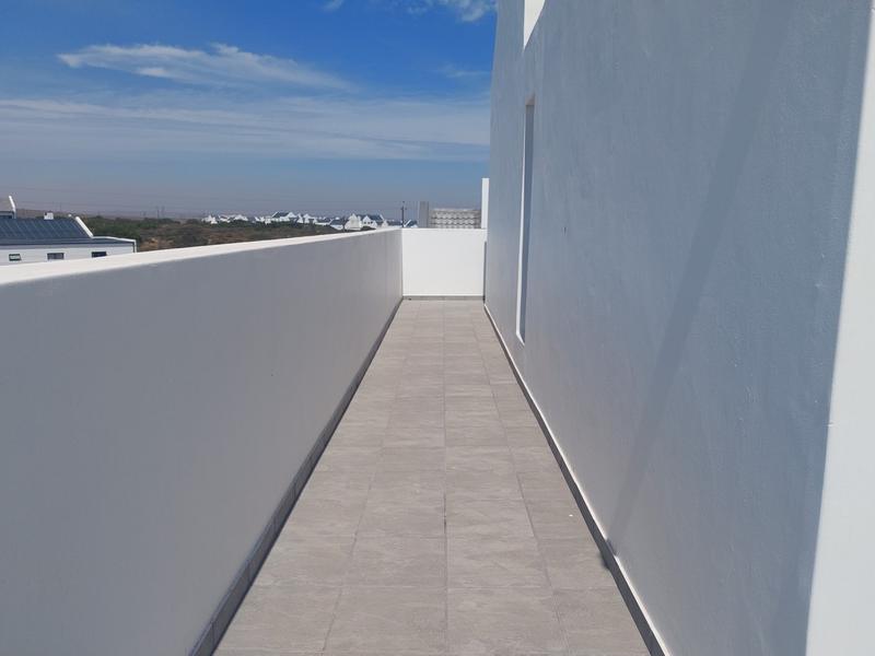5 Bedroom Property for Sale in Britannia Bay Western Cape